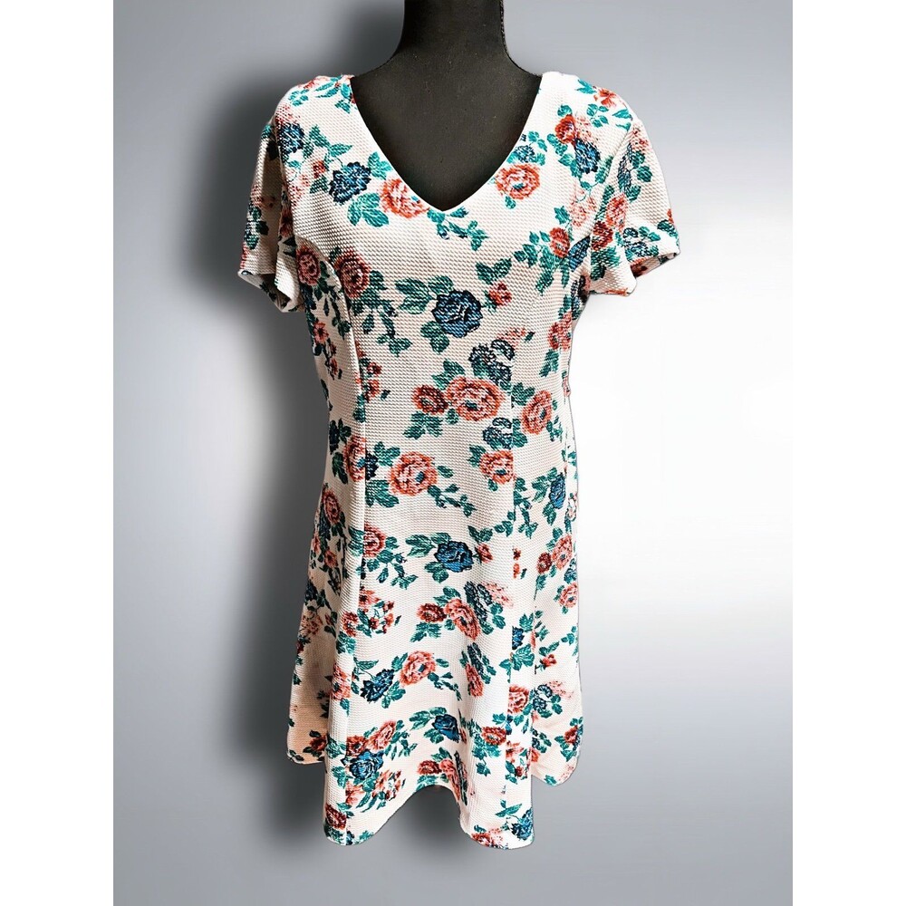 No Boundaries Floral Dress Women’s XL Lace Back